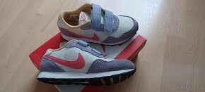 Dívčí tenisky NIKE vel. 32 - sleva - 8
