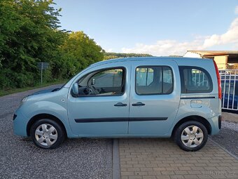 Renault Kangoo 1,6i 5.míst - 8