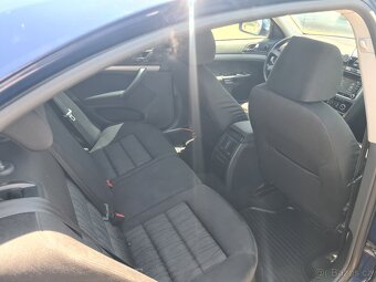 Škoda Octavia 1.6tdi,77kw - 8