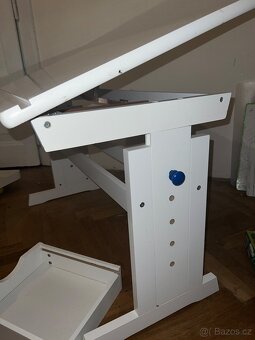 Dětský rostoucí stůl s výklopnou deskou - 8