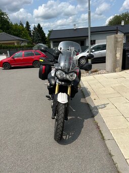 Triumph Tiger 800 - 8