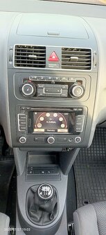 Volkswagen Touran, 1.4 TSI, 103 kW, r.v. 2011, 7 míst - 8