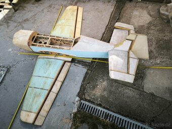 Prodám rozestavěný model letadla - 8