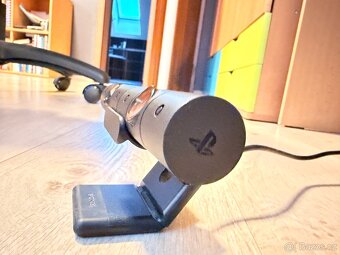 Playstation 4 Pro 1TB s prislusenstvim - 8