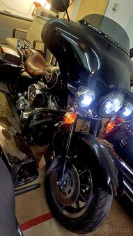 Harley Davidson - 8