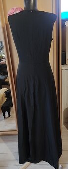 krásne spoločenské S - 8