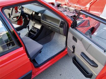 Renault R11 1,7 GTX z 1985 po renovaci - 8