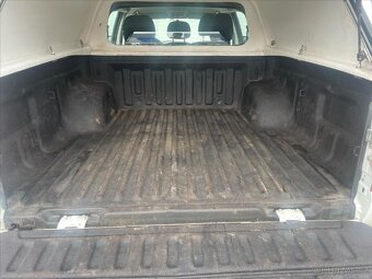 Mitsubishi L200 2,4 DI-D 4WD DOUBLE CAB INVITE (2016) - 8