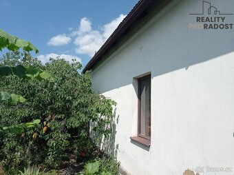 Rodinný dům, 100 m2, Krty u Jesenice, pozemek 269 m2 - 8