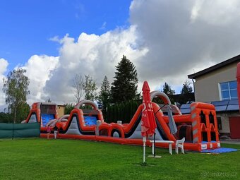 30metrová nafukovací překážková dráha - 8