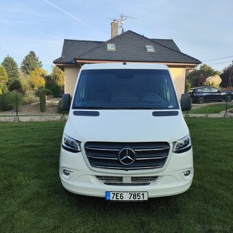 Mercedes-Benz sprinter - 8