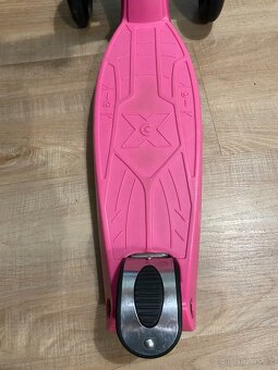 Maxi Micro koloběžka - 8