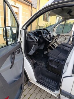 Ford Transit Custom - 8