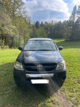 Toxota Hilux 2007 - 8