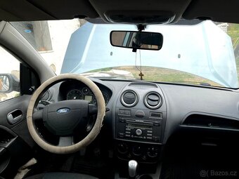 Ford Fiesta 1.3i 51kW, r.v.2007, najeto 250.000 km - 8