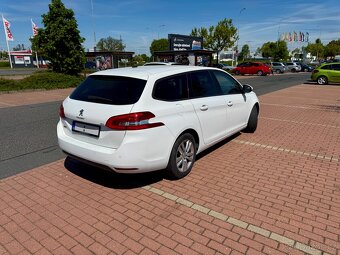 Peugeot 308 1.6HDI 88kw (málo najeto, nebourané, ČR) - 8