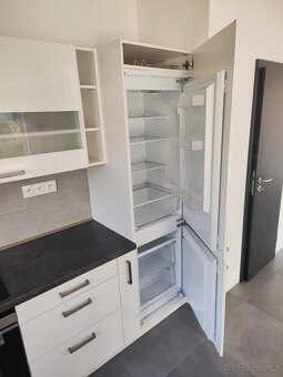 Kuchyňská linka vč. Spotřebičů - 8