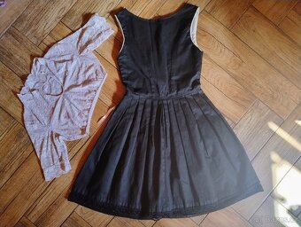 Sváteční dirndl rakouský kroj M - 8