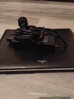 Fujitsu LifeBook S710, 14 palců - 8