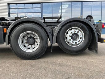 Volvo FE 320 6x2 / Nosič kontejnerů Hiab / Jen 39tkm - 8