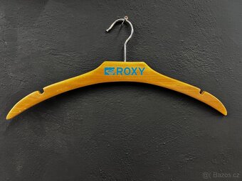 Dřevěná ramínka - 8