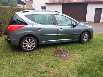 Peugeot 207 1,6hdi - 8