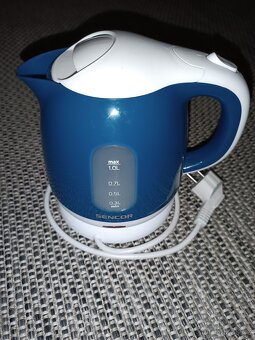 Domácí pekárna, kávovar, toustovač, rychlovarná konvice.... - 8