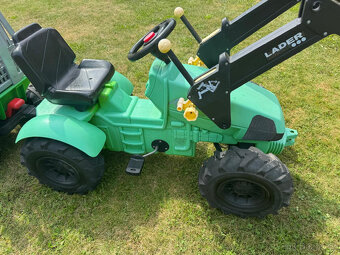 Šlapací traktor Rolly Toys nafukovací XXL + 2 vleky a pluh - 8