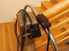 Retro bakelitová lampička - 8