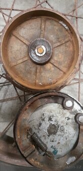 ČZ 175 předválečná přední kolo - 8