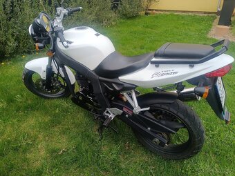 Moto SHINERAY XY125 - 8