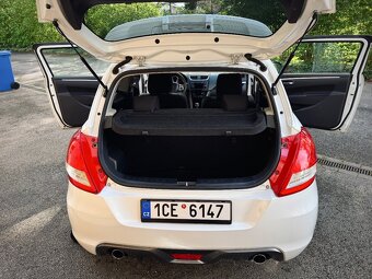 Suzuki Swift Sport 1.6 ZC32S 100kW - 8