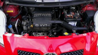 Tooyota Yaris - 8