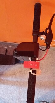 Elektrokoloběžka easybike X10 - 8