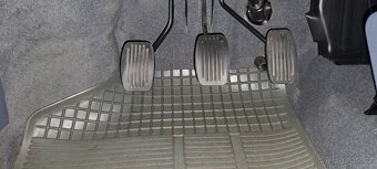 Felicie 1.3 r.v. 95, 50KW, GLXI,najeto 30tkm. TOP STAV - 8