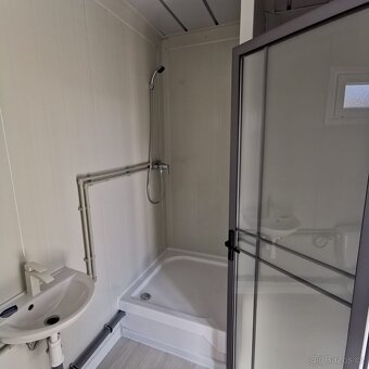 Obytný kontejner PMP o rozměru 3 x 7 m - 8