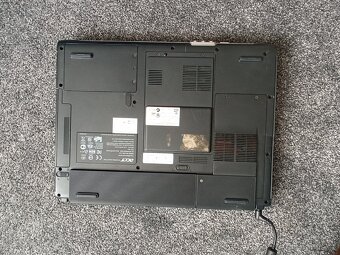 Notebook Acer TravelMate 4101 WLMi - 8