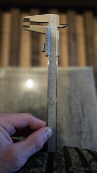 Kola na Peugeot R15 - 8