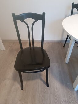Židle - 8