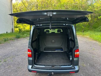 VW Transporter T5 1.9 TDI 77KW - 8