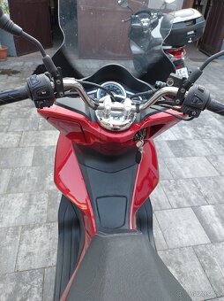 Honda PCX 125 2016 - 8