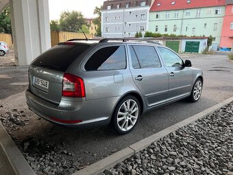 Octavia 2 combi 2012 rs 2.0 tdi + 6° automatická převodovka - 8