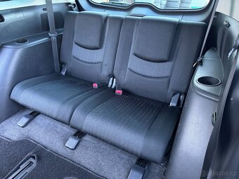 Mazda 5 1,8 i,16V,85kW,7 míst - 8