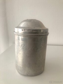 stare hlinikove korenky 6 ks , doza na cukr - 8