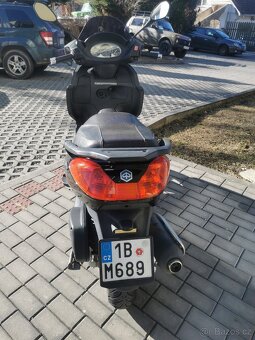 Piaggio X7 125 - 8