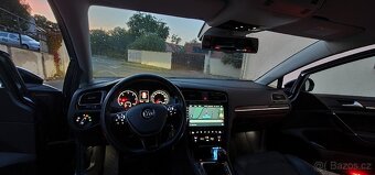 VW Golf VII, 1.6 TDI BlueMotion, 77 kW, Highline, plná výbav - 8