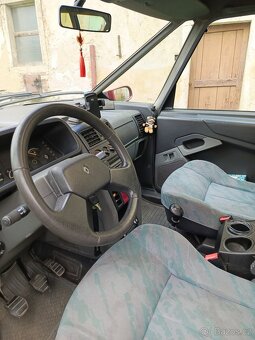 Renault Espace 2,2 benzín, 7 místní - 8