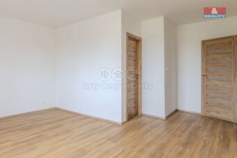 Prodej rodinného domu, 173 m², Zaječí, ul. Zahradní - 8