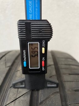 Sada letních pneu.255/45 R19 - 8