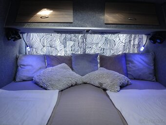 Obytná vestavba - 8